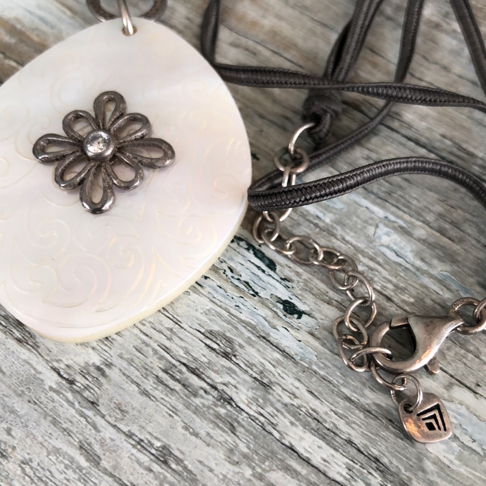 SILPADA Grace Notes necklace - Picture 7 of 15